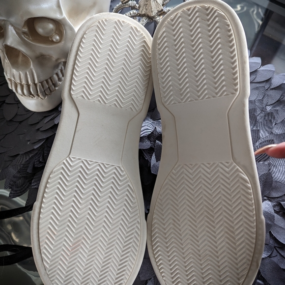 Madden Girl Flatform Black and White Sneakers size 10 - 5 FOR $50 - Picture 5 of 8